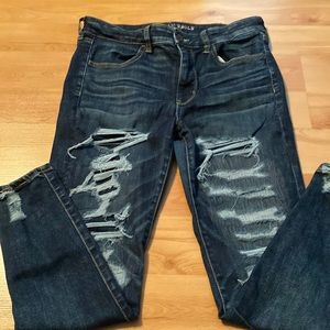 American Eagle distressed jeans